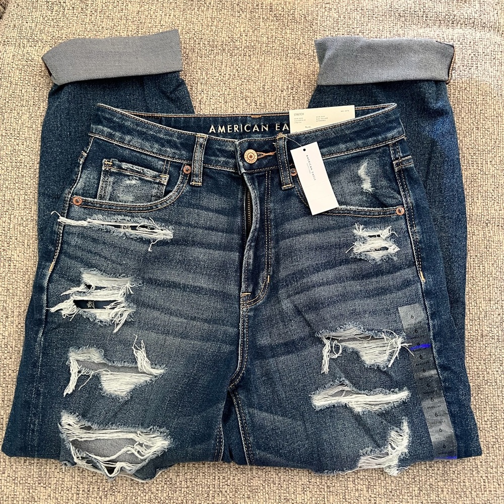 American Eagle mom jeans